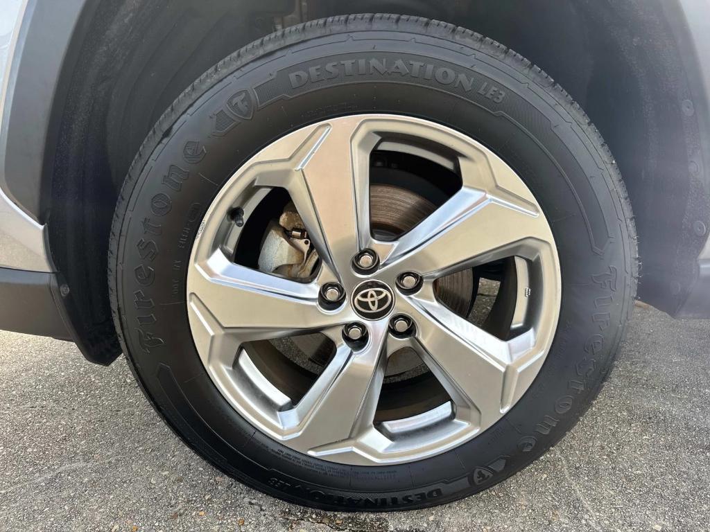 used 2021 Toyota RAV4 Hybrid car, priced at $25,999