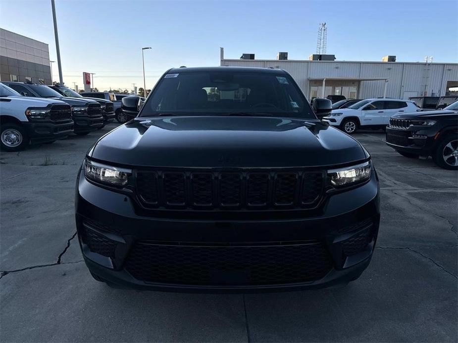 new 2024 Jeep Grand Cherokee car, priced at $44,525