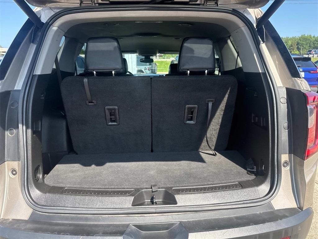 used 2023 GMC Acadia car, priced at $32,333