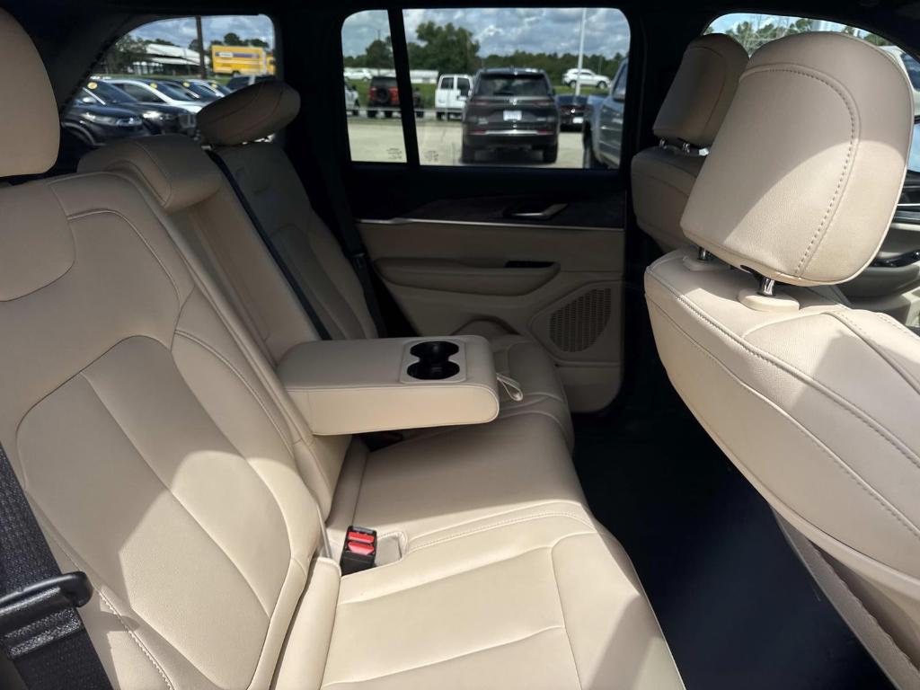 used 2024 Jeep Grand Cherokee car, priced at $34,854