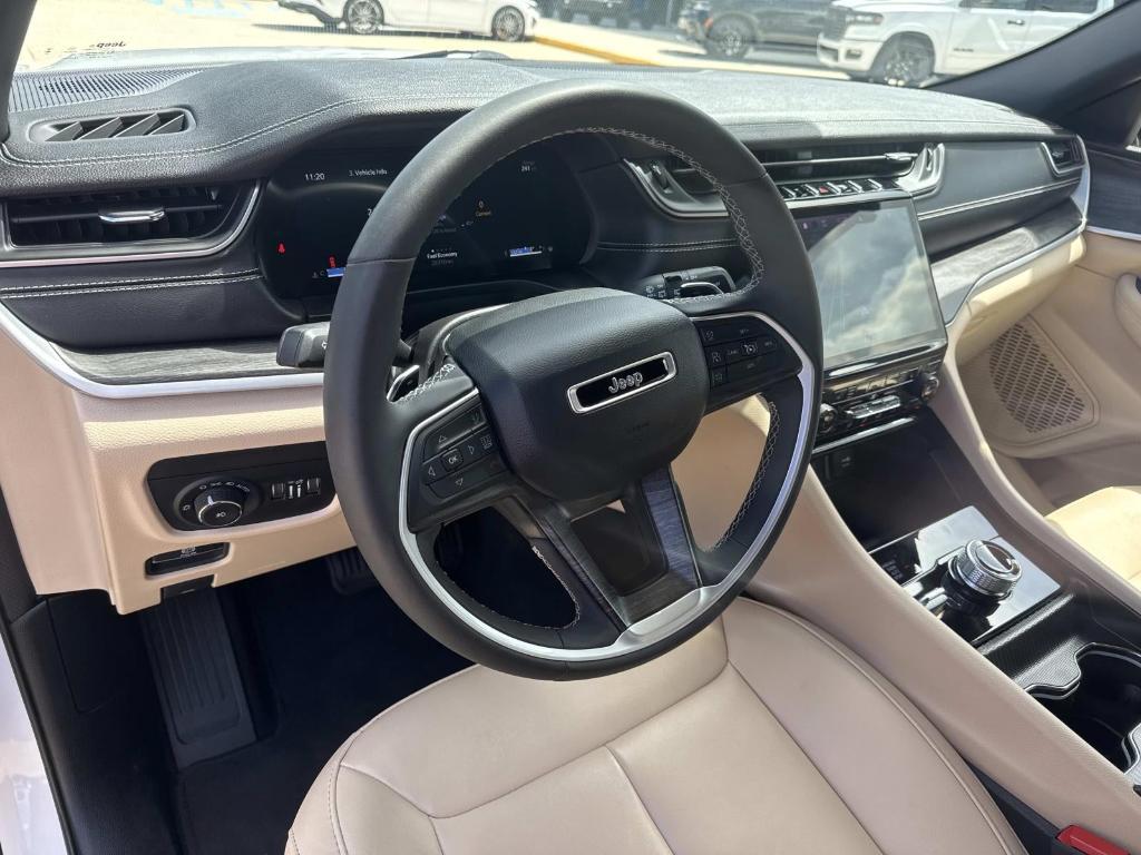 used 2024 Jeep Grand Cherokee car, priced at $34,854