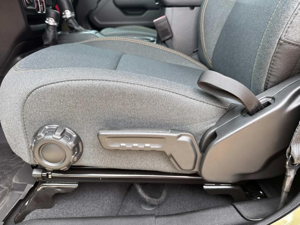 new 2025 Jeep Wrangler car