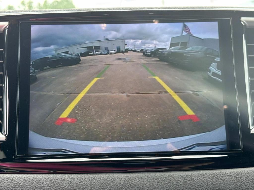 new 2025 Chrysler Voyager car