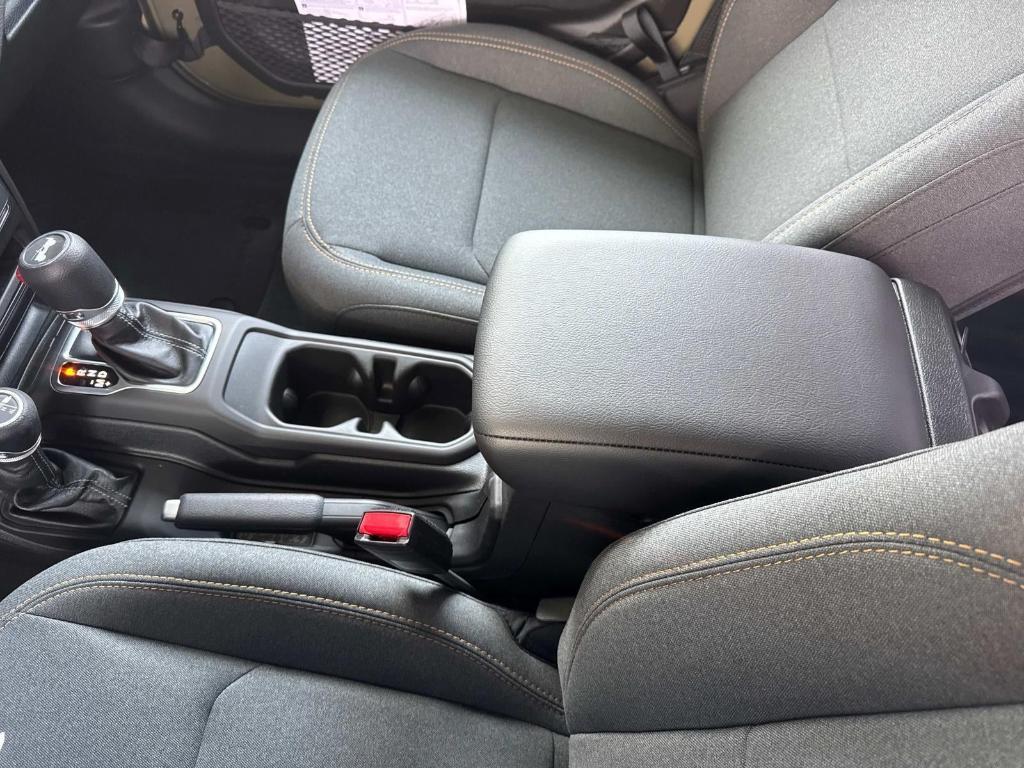 new 2025 Jeep Wrangler car, priced at $33,950