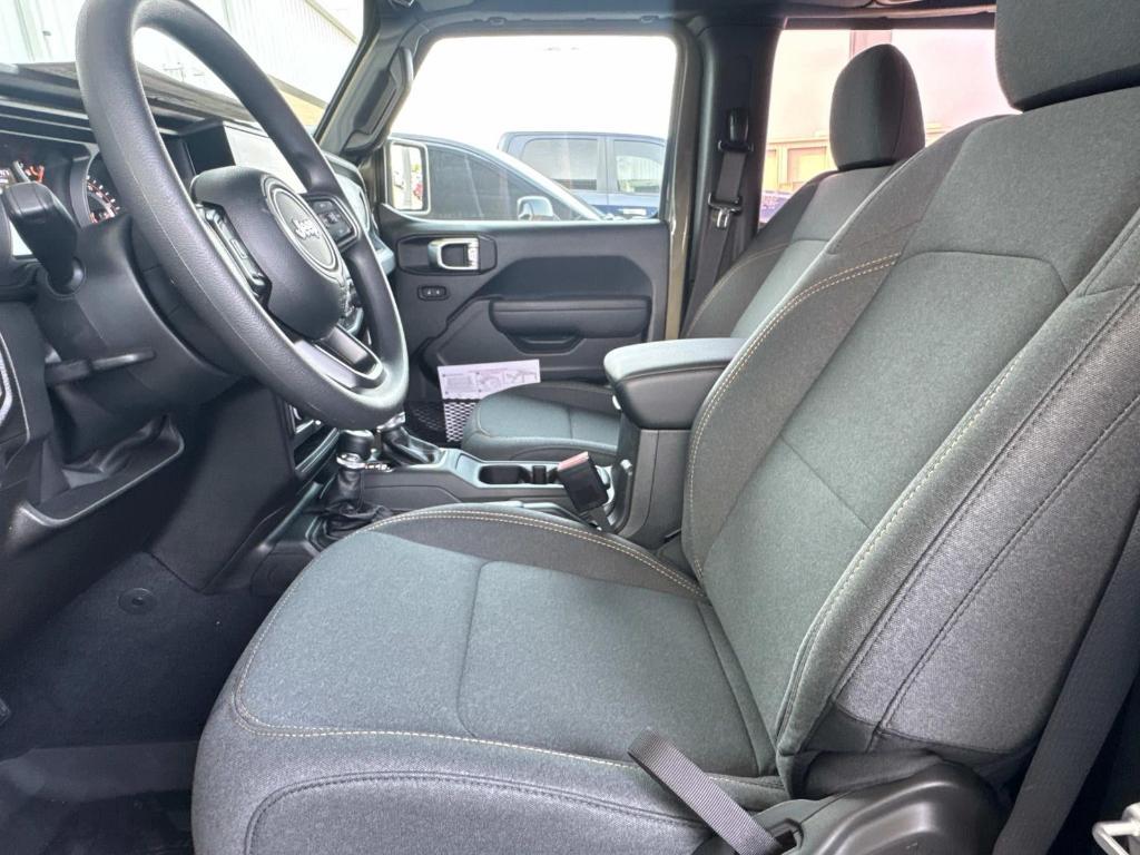 new 2025 Jeep Wrangler car, priced at $33,950