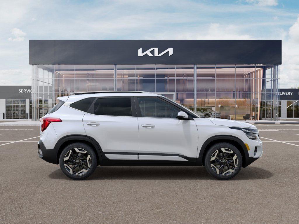 new 2025 Kia Seltos car, priced at $33,173