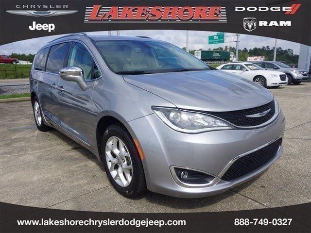 used 2020 Chrysler Pacifica car, priced at $25,299