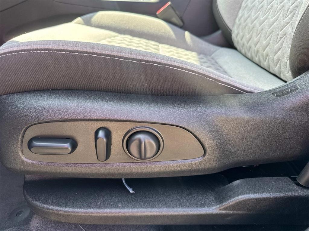 used 2023 Chevrolet Equinox car, priced at $24,827