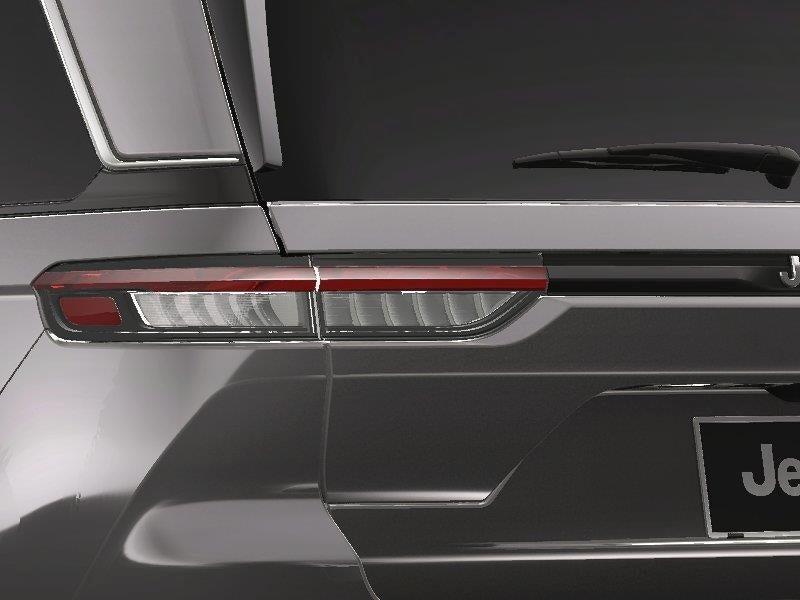 new 2025 Jeep Grand Cherokee car, priced at $40,170