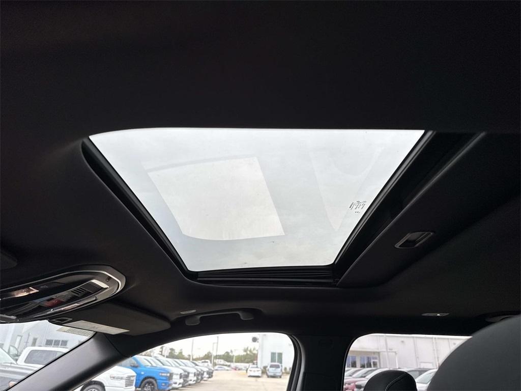 new 2025 Jeep Grand Cherokee L car, priced at $37,625