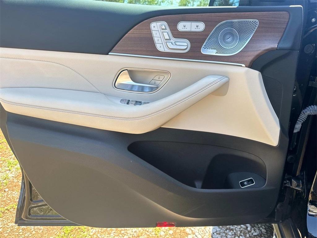 used 2023 Mercedes-Benz GLE 350 car, priced at $46,791