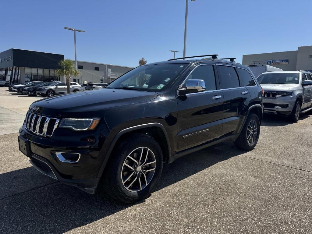 used 2017 Jeep Grand Cherokee car, priced at $16,855