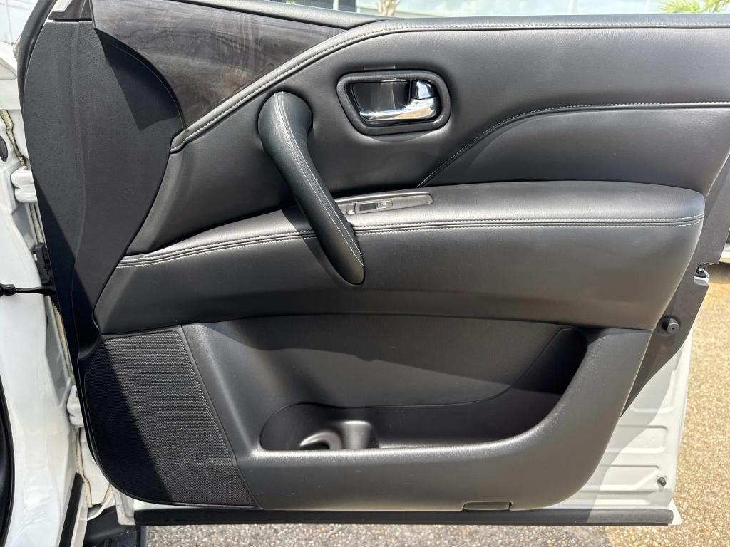 used 2024 INFINITI QX80 car, priced at $46,333