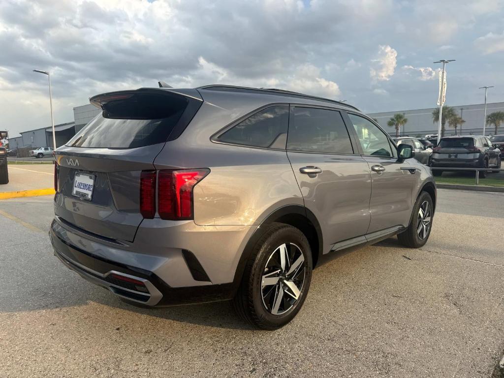 used 2023 Kia Sorento car, priced at $27,203