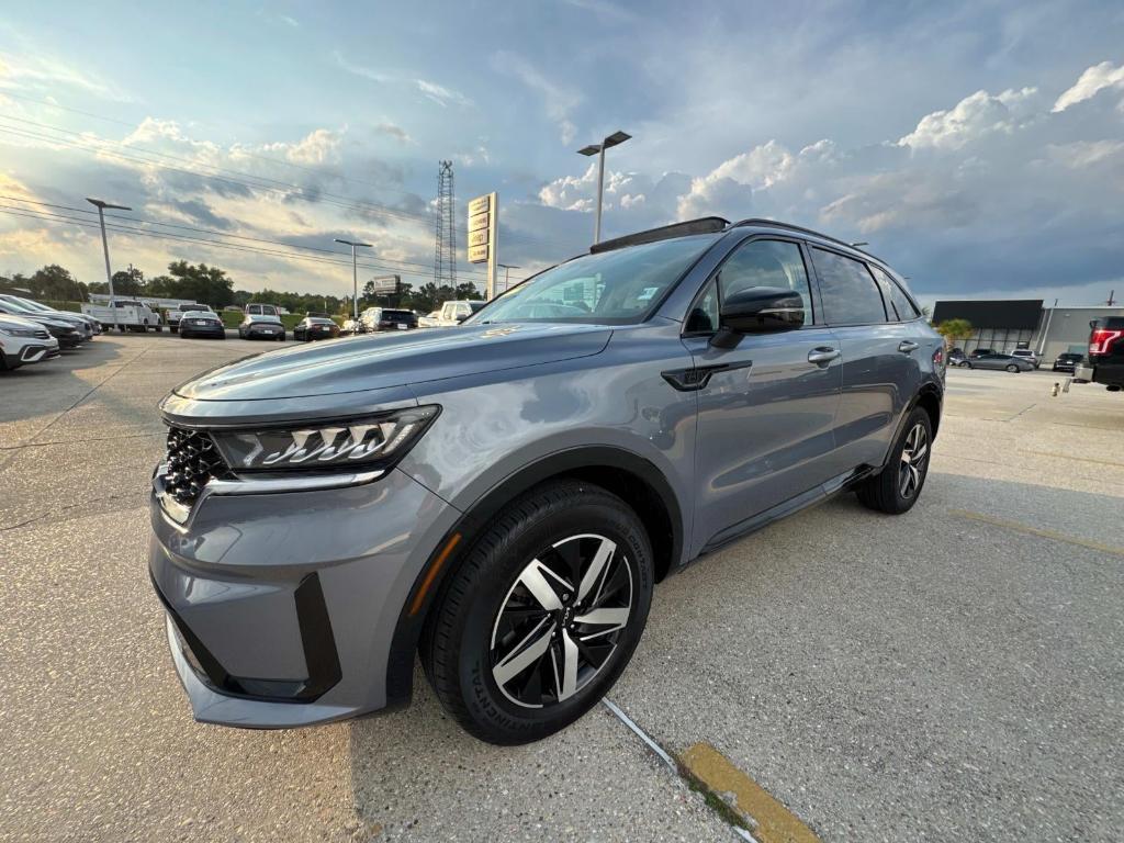 used 2023 Kia Sorento car, priced at $27,203