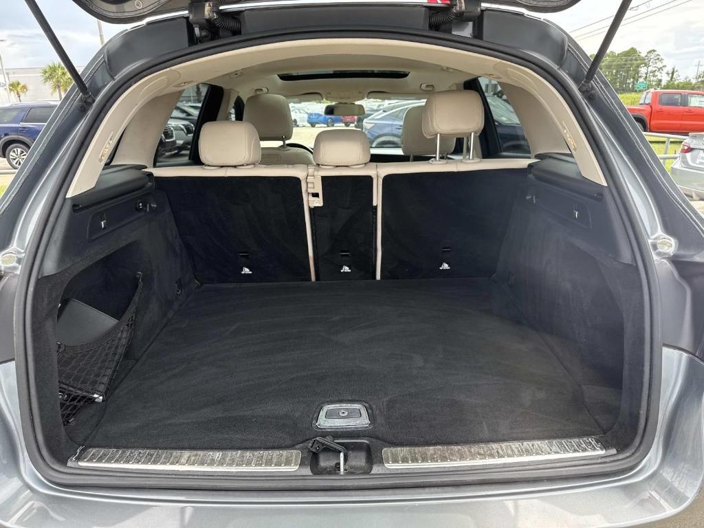 used 2018 Mercedes-Benz GLC 300 car, priced at $15,520