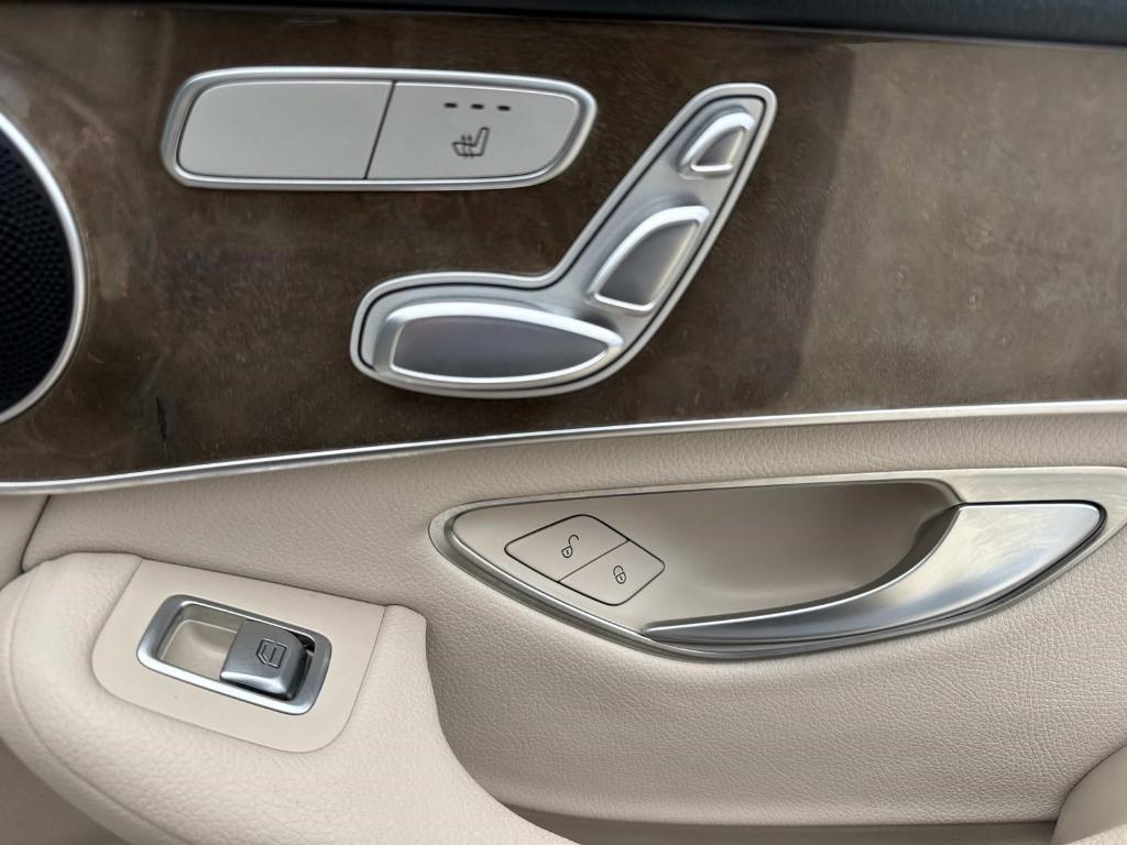used 2018 Mercedes-Benz GLC 300 car, priced at $15,520