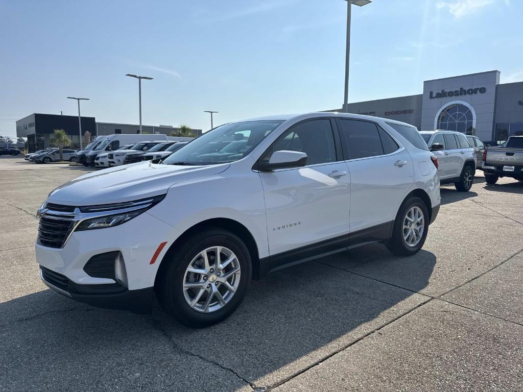 used 2022 Chevrolet Equinox car, priced at $19,599