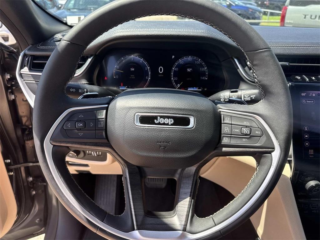 used 2024 Jeep Grand Cherokee car, priced at $31,458