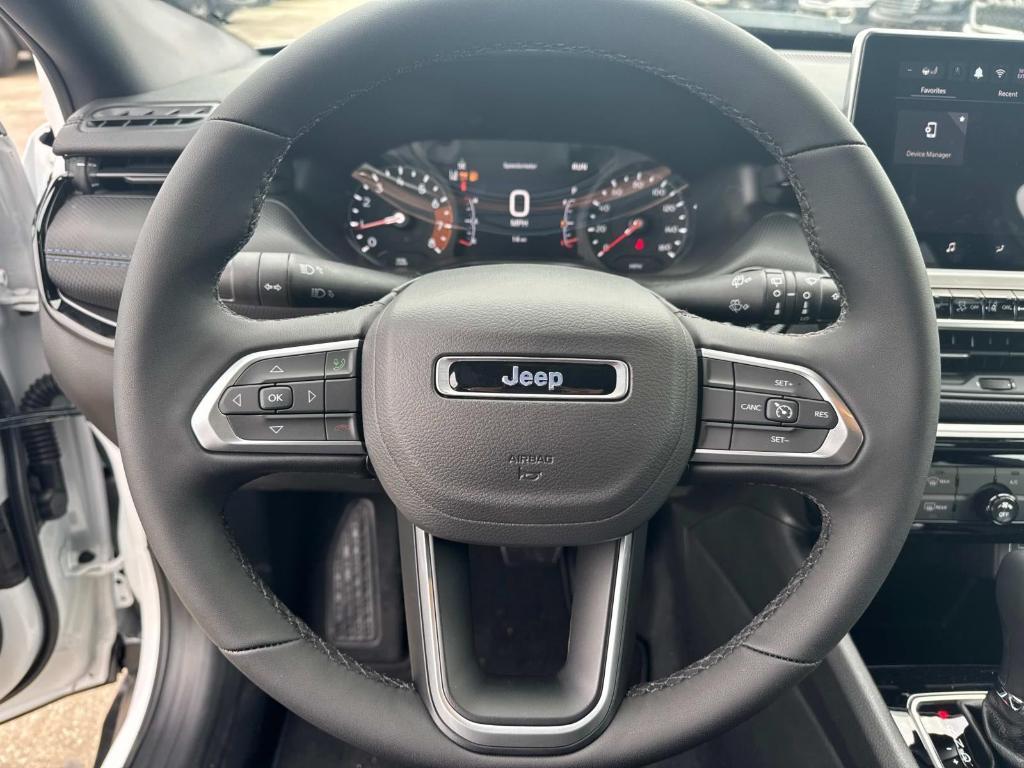 new 2025 Jeep Compass car, priced at $28,760