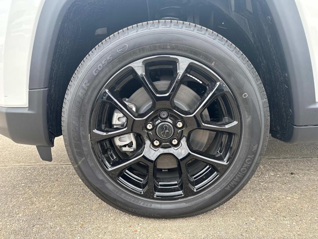 new 2025 Jeep Compass car, priced at $28,760