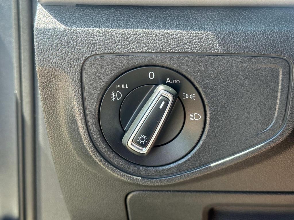 used 2020 Volkswagen Atlas car, priced at $24,675