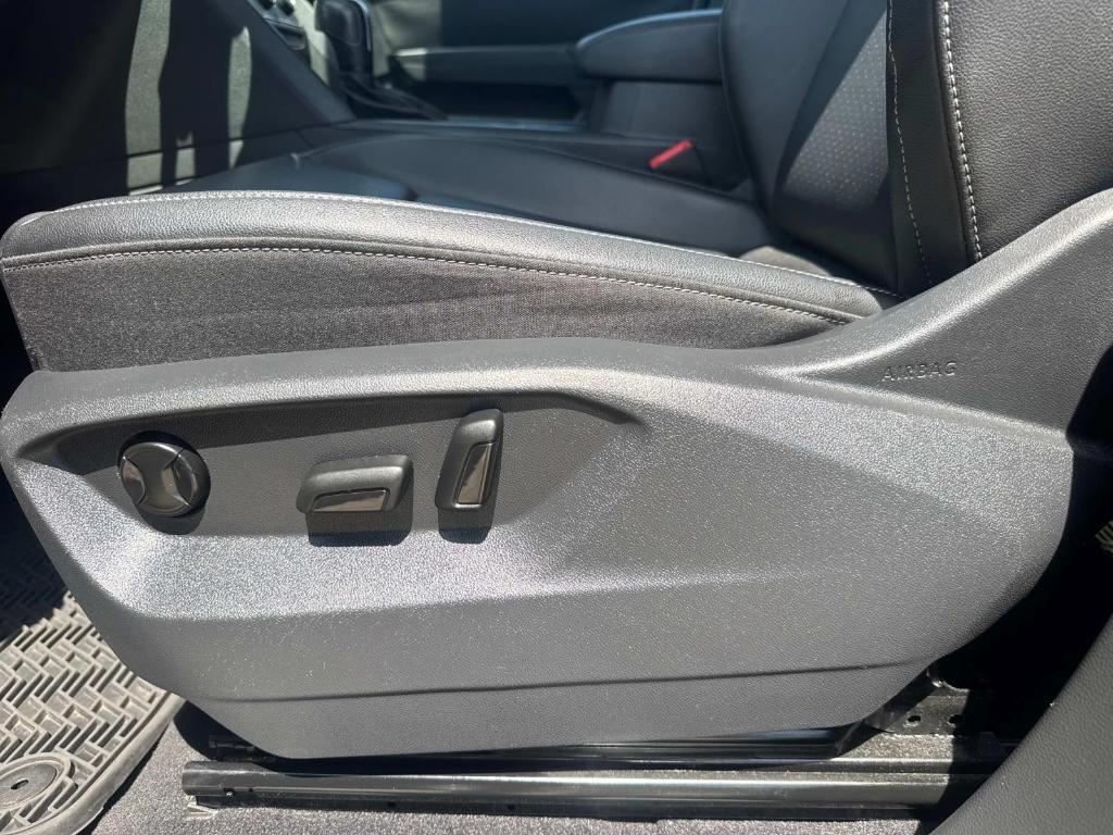 used 2020 Volkswagen Atlas car, priced at $24,675