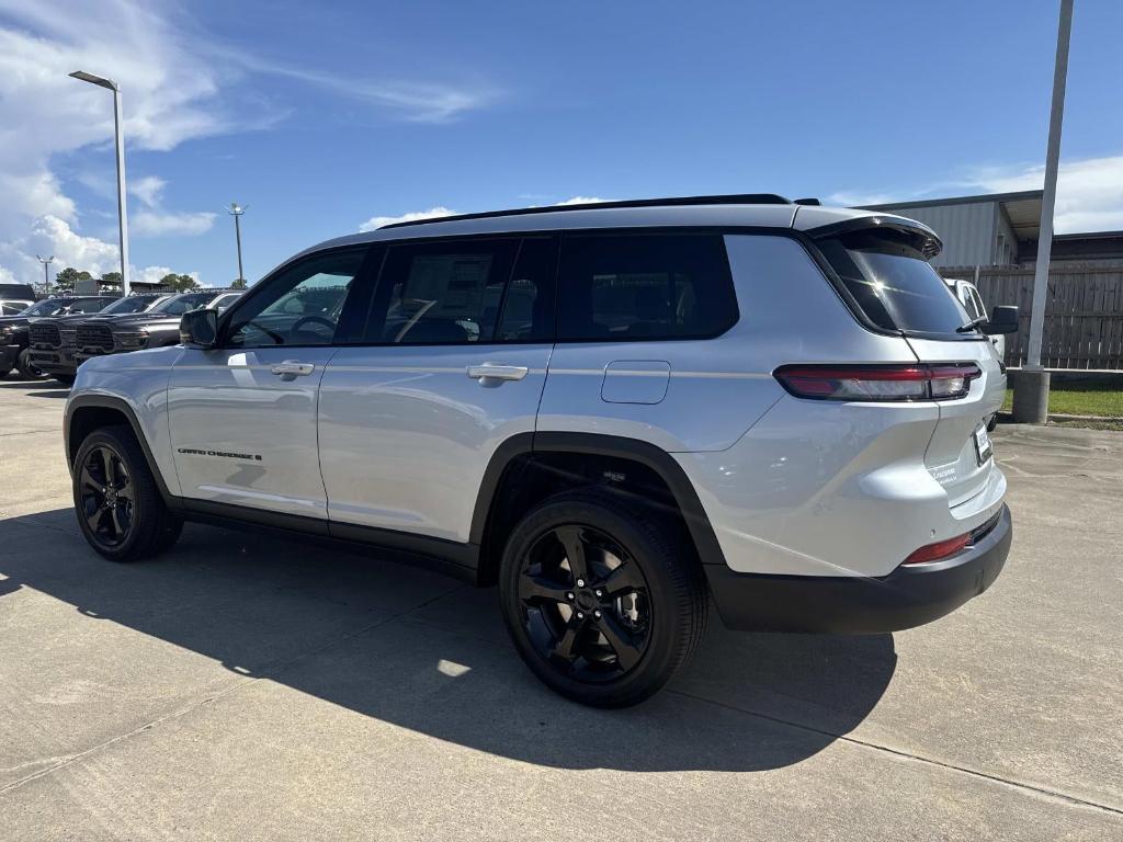 new 2025 Jeep Grand Cherokee L car