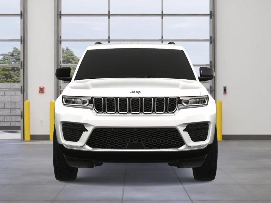 new 2024 Jeep Grand Cherokee car, priced at $41,625