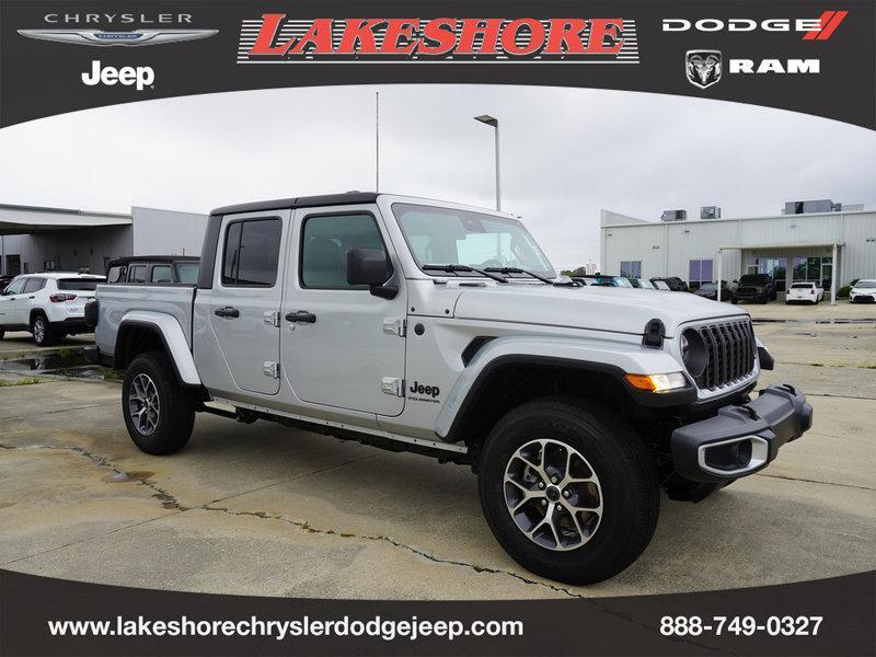 new 2024 Jeep Gladiator car, priced at $47,989
