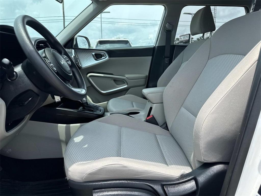 used 2024 Kia Soul car, priced at $19,271