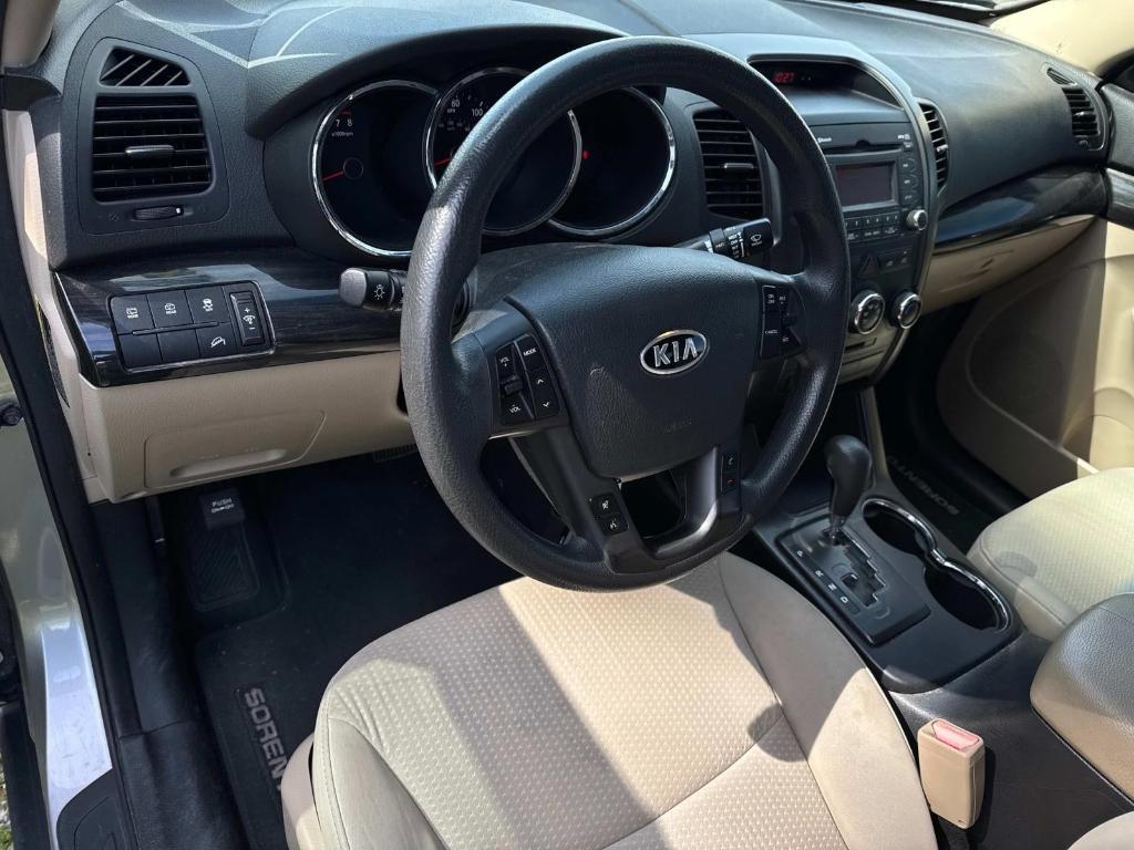 used 2013 Kia Sorento car, priced at $9,998