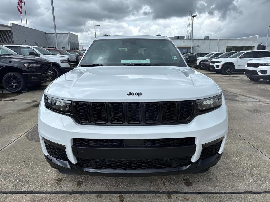 new 2025 Jeep Grand Cherokee L car