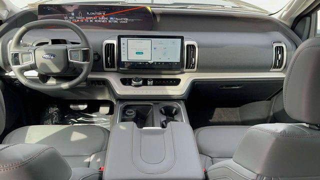 new 2025 Ford Expedition car, priced at $71,688