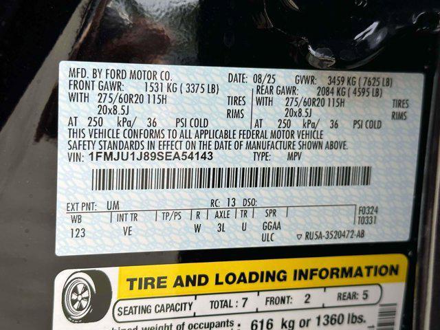 new 2025 Ford Expedition car, priced at $71,688