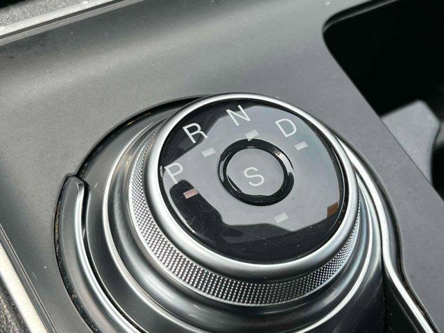 used 2022 Ford Edge car, priced at $24,988