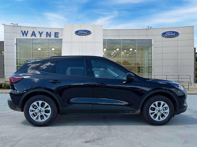 new 2025 Ford Escape car, priced at $33,888