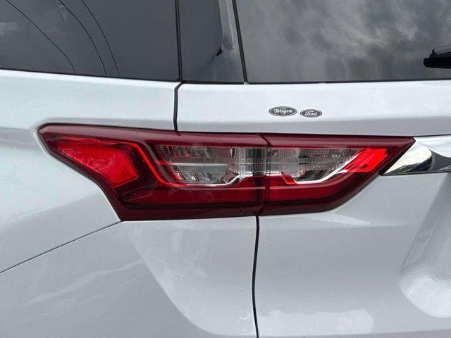 used 2021 Chevrolet Traverse car, priced at $17,978