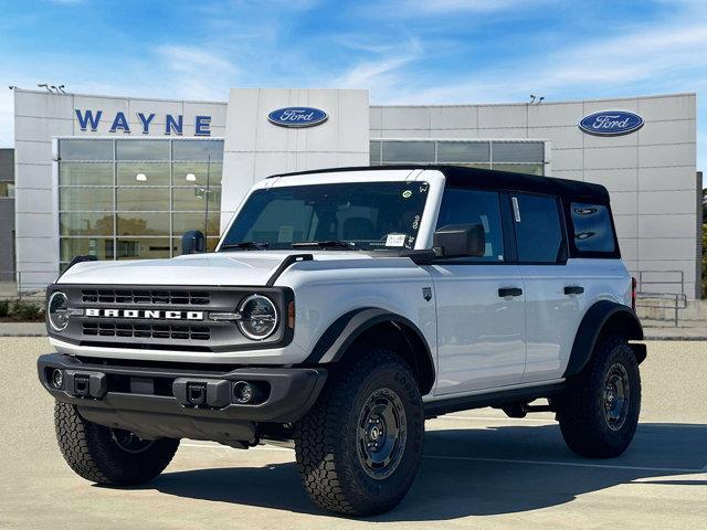 new 2025 Ford Bronco car, priced at $53,588