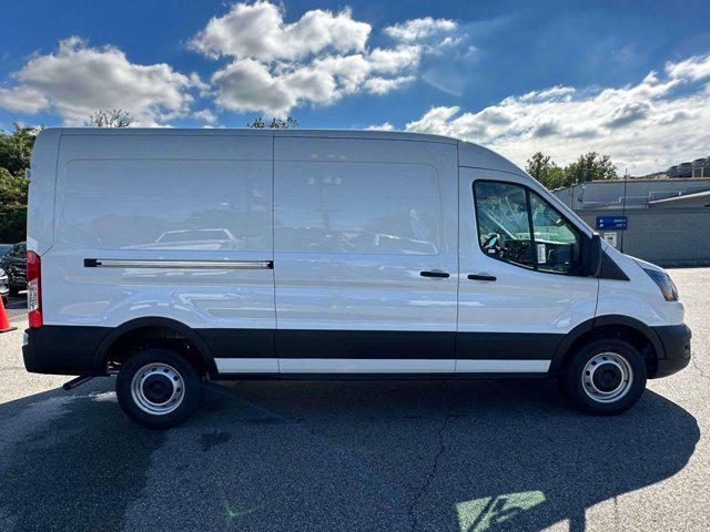 new 2024 Ford Transit-250 car