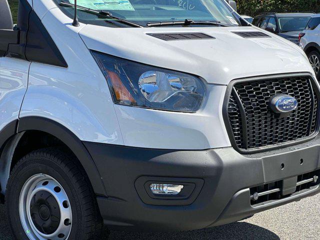 new 2024 Ford Transit-250 car