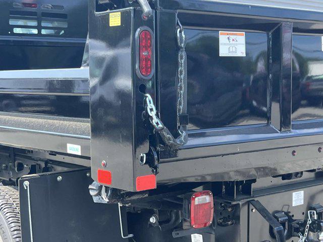 new 2025 Ford F-350 car, priced at $75,988