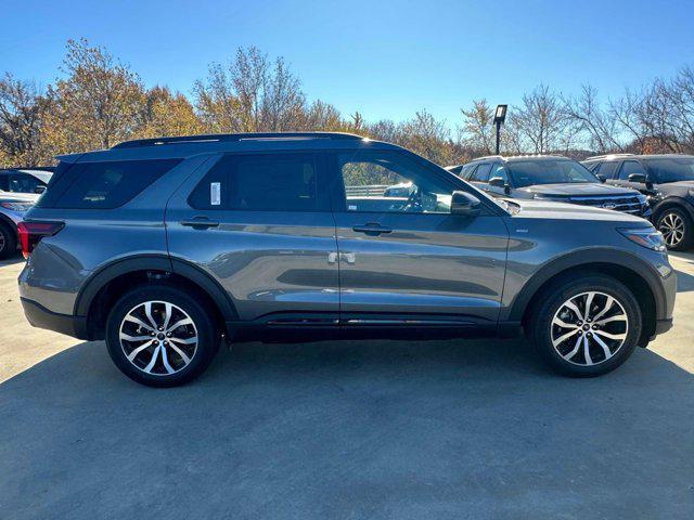 new 2025 Ford Explorer car, priced at $47,885