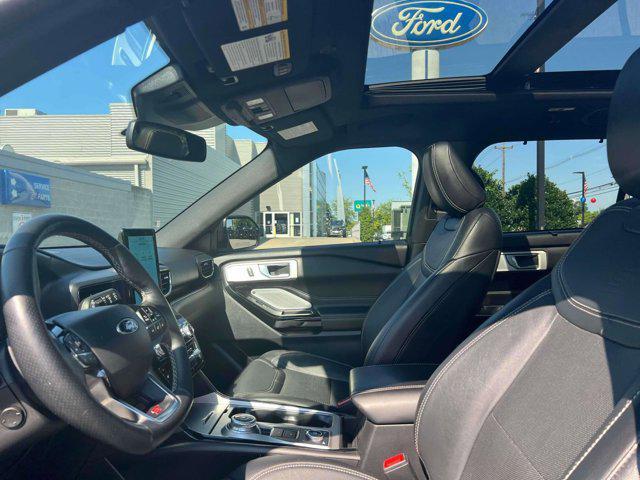 used 2022 Ford Explorer car