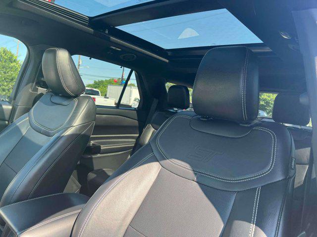 used 2022 Ford Explorer car