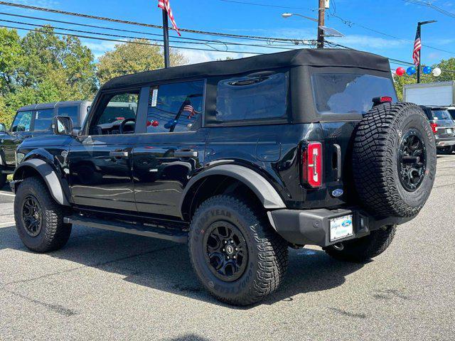 new 2024 Ford Bronco car, priced at $65,389