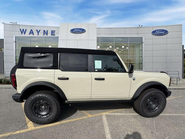 new 2025 Ford Bronco car, priced at $55,405