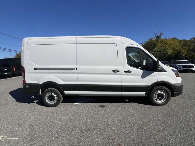 new 2024 Ford Transit-250 car