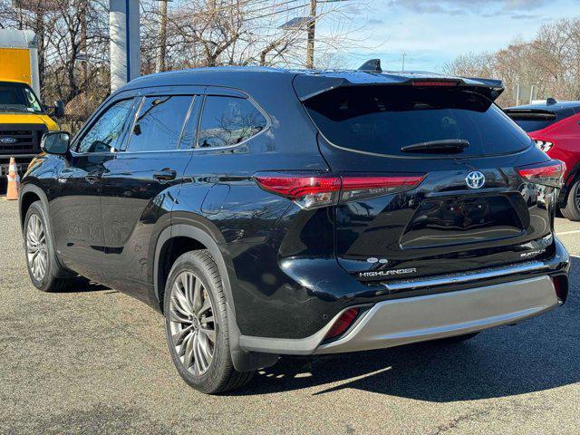 used 2021 Toyota Highlander Hybrid car, priced at $39,648