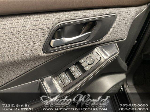 used 2023 Nissan Rogue car, priced at $29,995